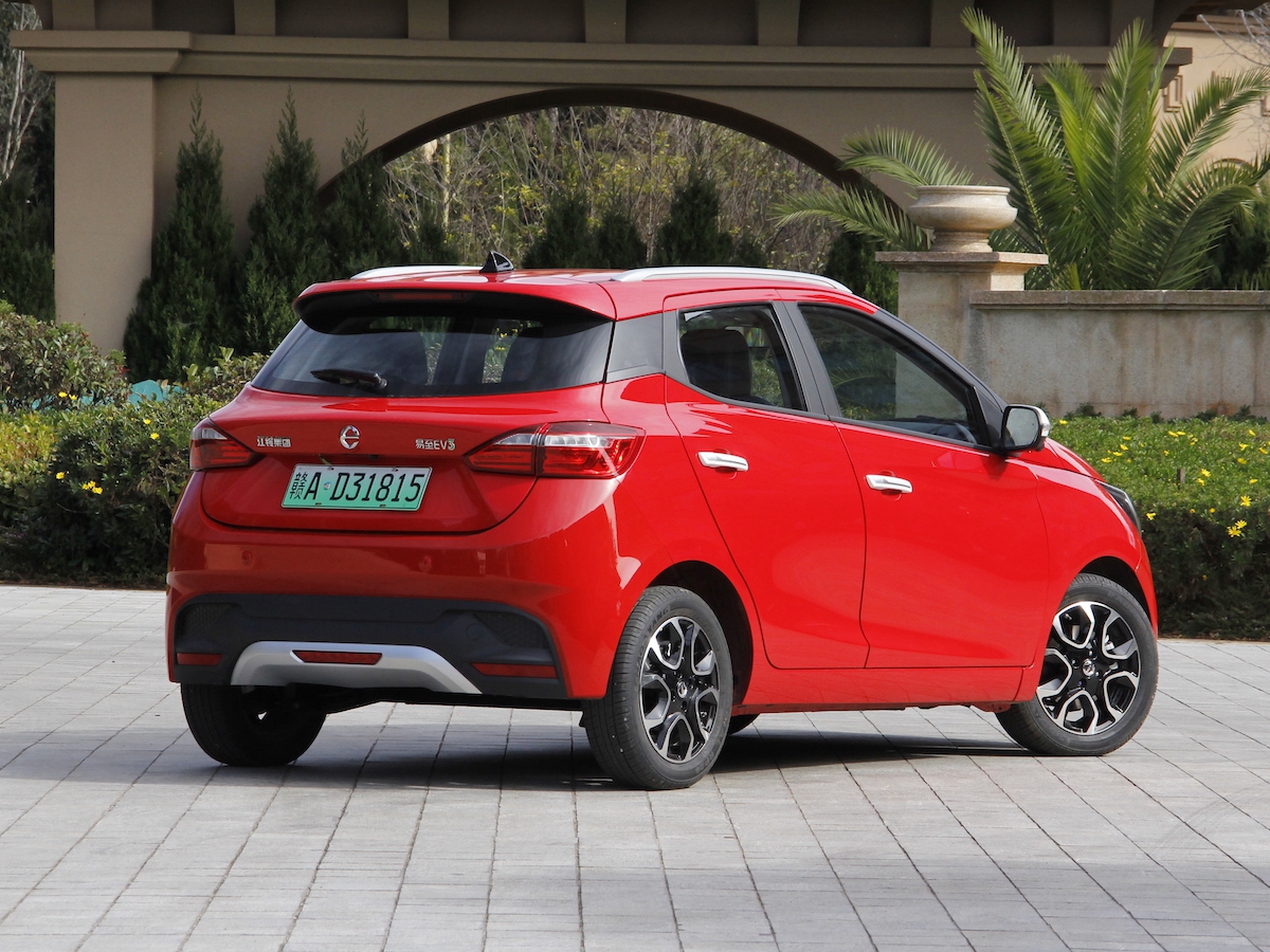 m(x)301km EV3326