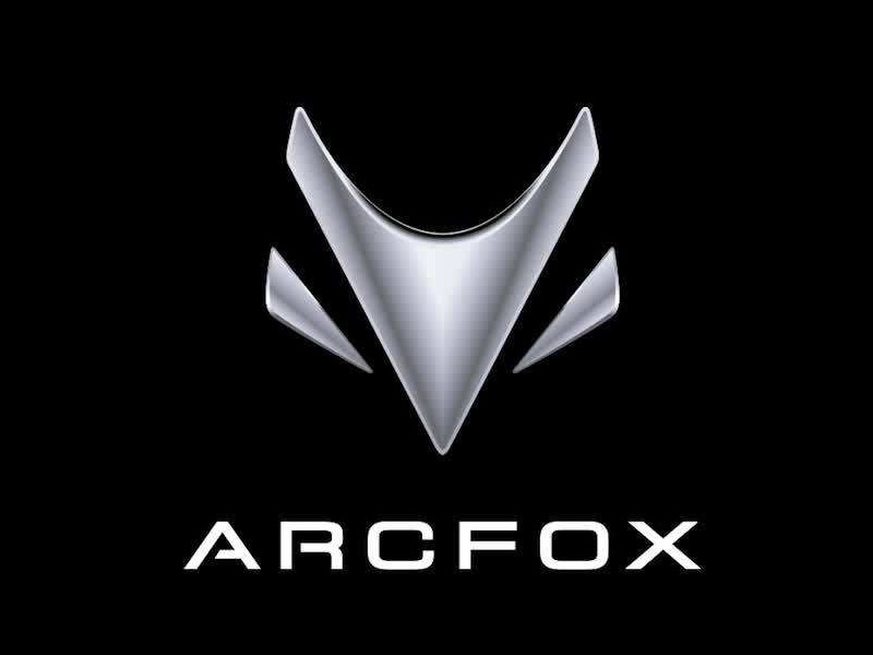 2.7ư늄ӳ ARCFOX-7Ճ܇չ