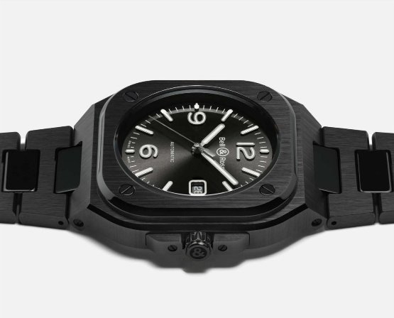 Bell & Ross RʿƳȫBR 05 BLACK CERAMICϵ