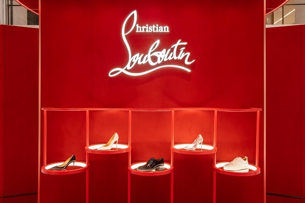 Christian Louboutin·K͢(jng).jpg
